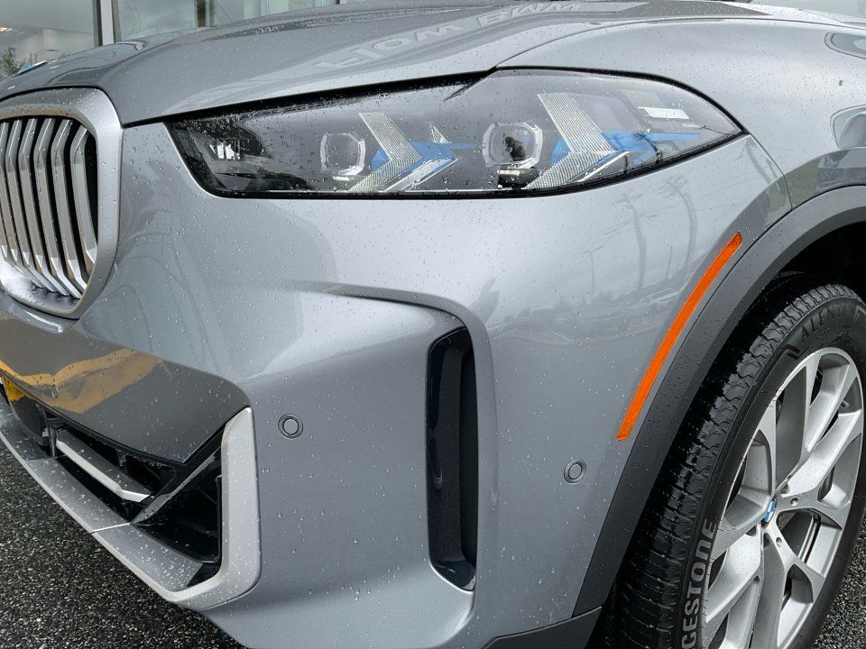 Used 2025 BMW X5 sDrive40i RWD image 26