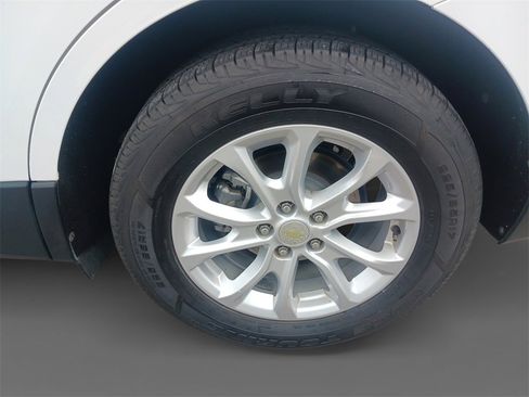 Used 2020 Chevrolet Equinox LT image 8