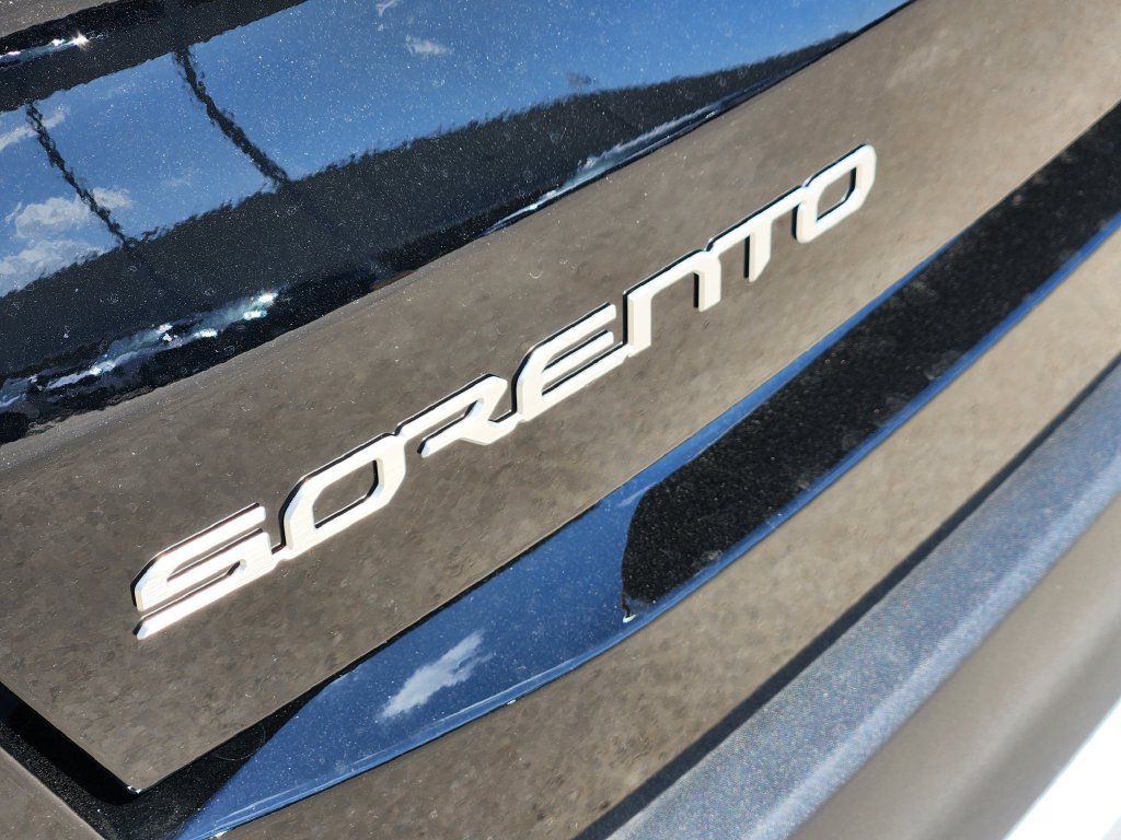 New 2026 Kia Sorento LX FWD image 9