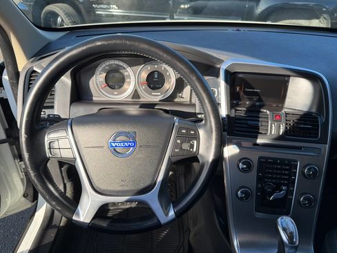 Used 2013 Volvo XC60 T6 image 18