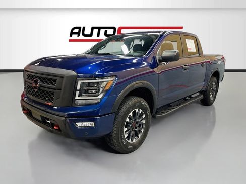 Used 2023 Nissan Titan PRO-4X w/ Pro-4x Utility Package AWD/4WD image 3