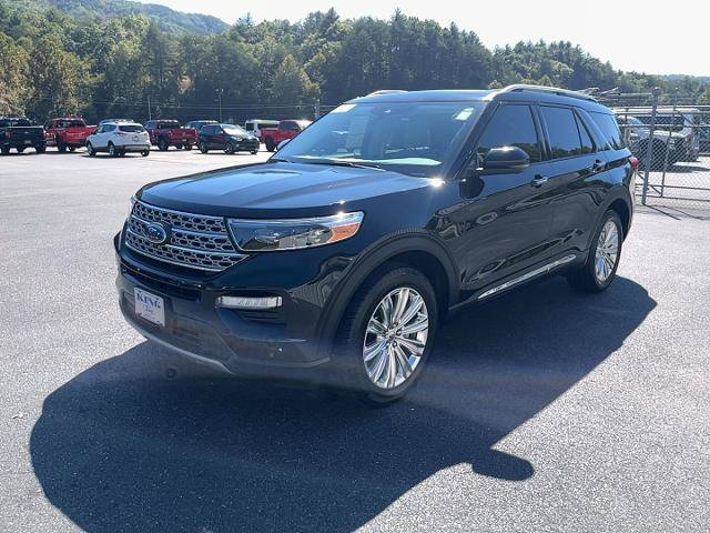 Certified 2020 Ford Explorer Limited AWD/4WD image 2