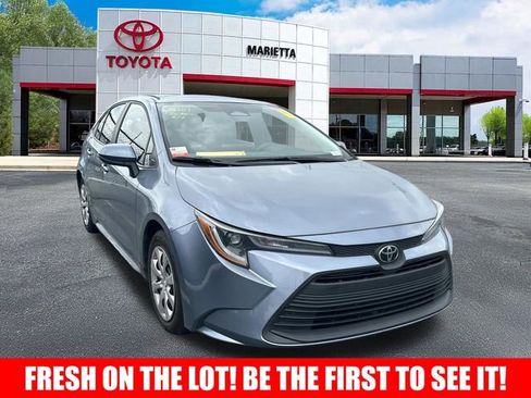 Used 2023 Toyota Corolla LE FWD image 1