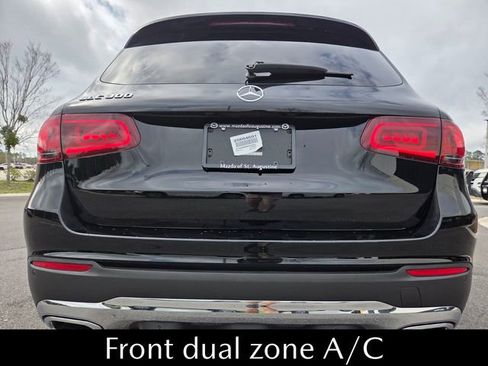 Used 2022 Mercedes-Benz GLC 300 w/ Premium Package Lite image 12