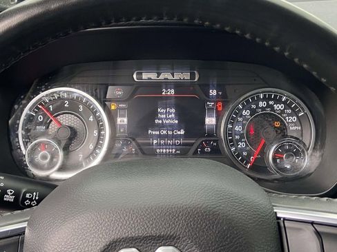 Used 2024 RAM 1500 Laramie image 23