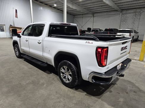 Used 2020 GMC Sierra 1500 SLE w/ SLE Value Package AWD/4WD image 10