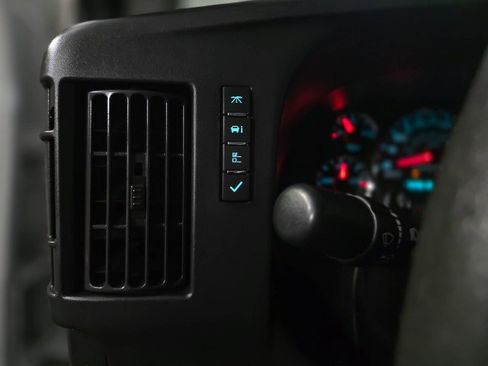 Used 2021 Chevrolet Express 2500 135''WB Low Roof 6.6L V8 Miniv w/ Driver Convenience Package image 25