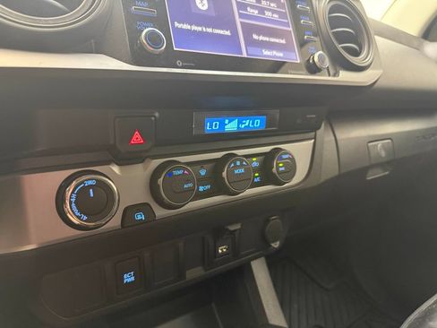Used 2023 Toyota Tacoma SR AWD/4WD image 11