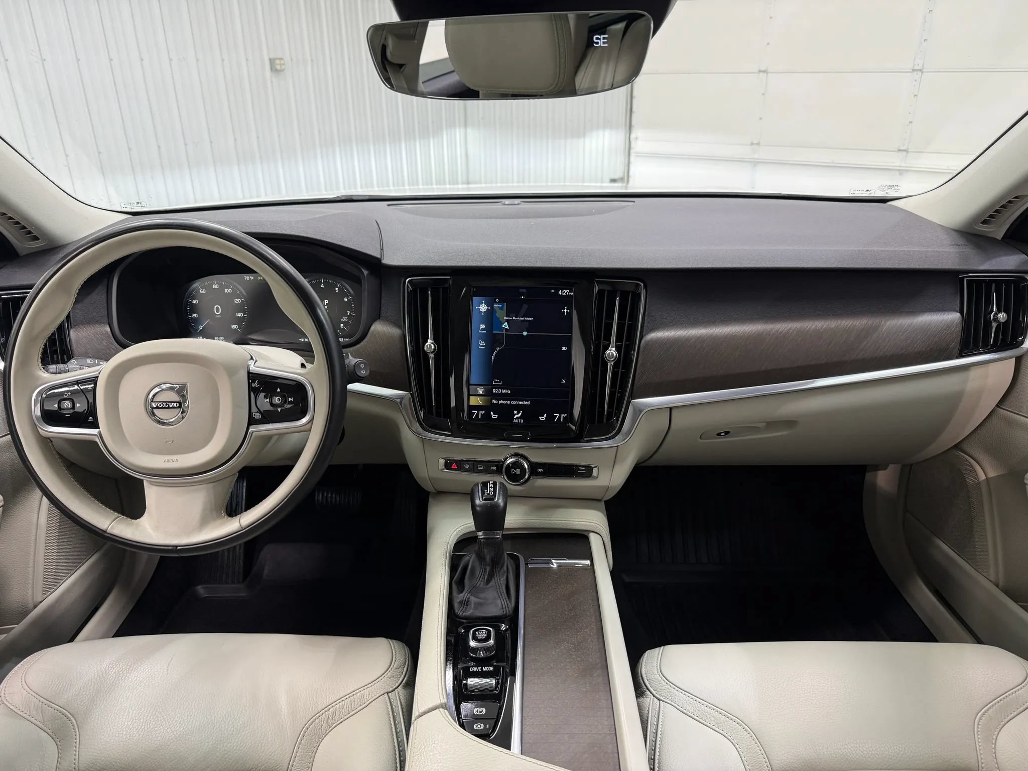 Used 2018 Volvo V90 T6 Cross Country w/ Convenience Package AWD/4WD image 13