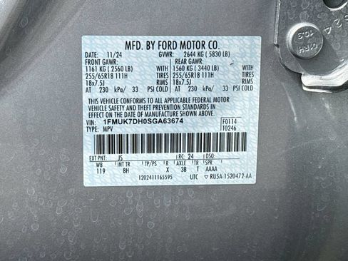 Certified 2025 Ford Explorer Active RWD image 32