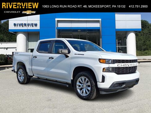Used 2020 Chevrolet Silverado 1500 Custom w/ Custom Value Package image 1