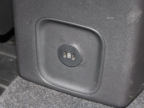 Used 2023 Ford Escape ST-Line w/ Tech Pack #1 FWD image 32