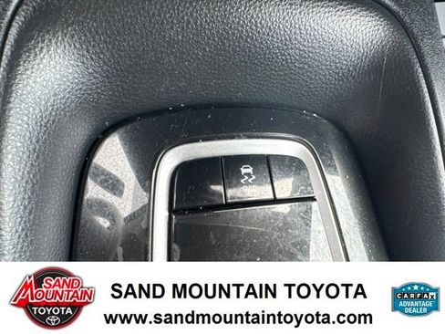 Used 2023 Toyota Corolla LE FWD image 20