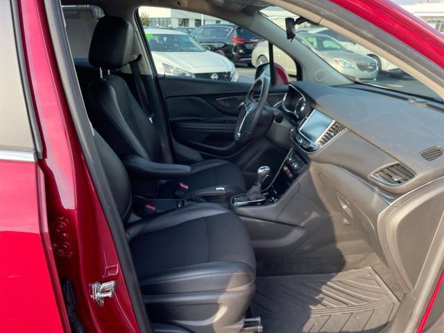 Certified 2018 Buick Encore Preferred FWD image 17