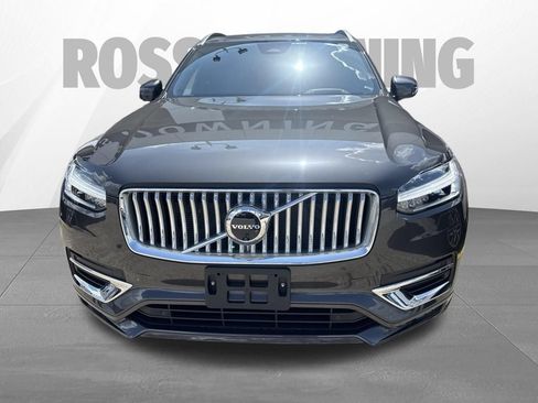 Used 2025 Volvo XC90 B6 Ultra w/ Protection Package AWD/4WD image 2