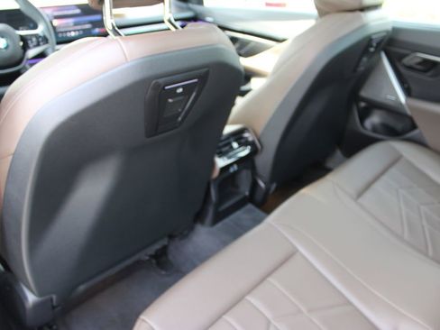 Used 2024 BMW 530i xDrive w/ Executive Package image 47