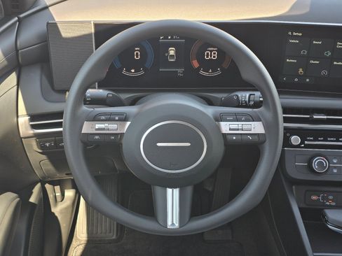 New 2026 Hyundai Santa Cruz SE FWD image 16