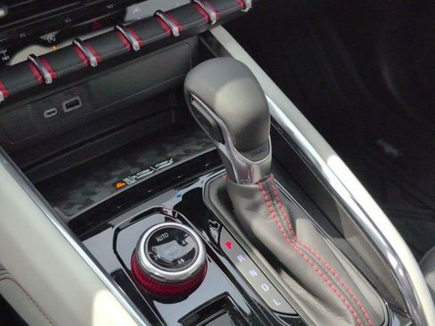 New 2026 GMC Canyon AT4X w/ AT4X AEV Edition AWD/4WD image 16