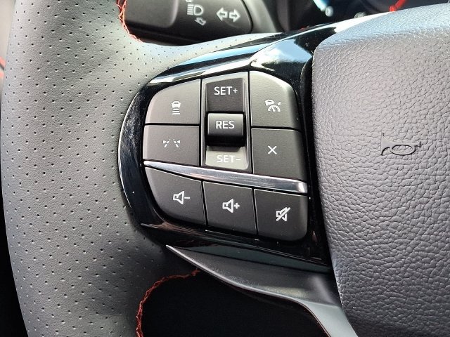 Used 2026 Ford Explorer ST-Line AWD/4WD image 13