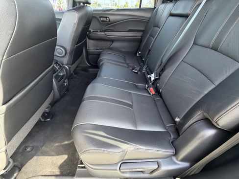 Used 2022 Honda Passport TrailSport image 28