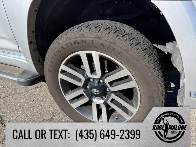 Used 2016 Toyota 4Runner Limited AWD/4WD image 9