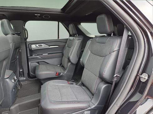 New 2026 Ford Explorer ST w/ Sun And Sound Package AWD/4WD image 11