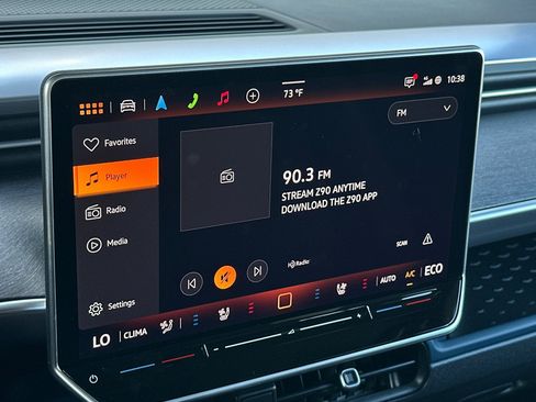 New 2025 Volkswagen ID. Buzz Pro S image 17