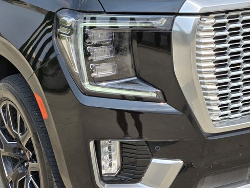 Used 2024 GMC Yukon XL Denali w/ Max Trailering Package AWD/4WD image 10