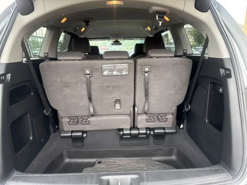 Used 2021 Honda Odyssey EX image 17