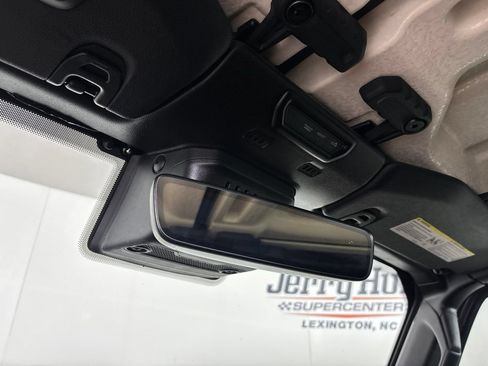 Used 2021 Jeep Gladiator Mojave AWD/4WD image 20