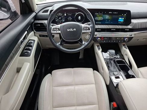 Certified 2024 Kia Telluride SX image 13