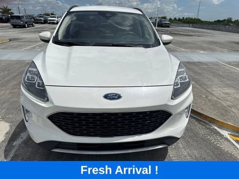 Used 2020 Ford Escape Titanium AWD/4WD image 15