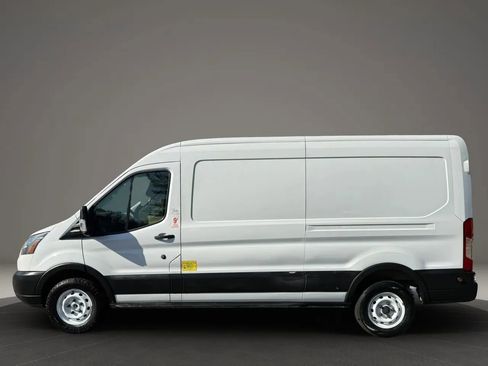 Used 2019 Ford Transit 150 Medium Roof image 11