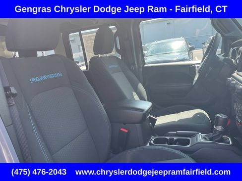 Used 2023 Jeep Wrangler Unlimited Rubicon 4xe w/ Cold Weather Group AWD/4WD image 16