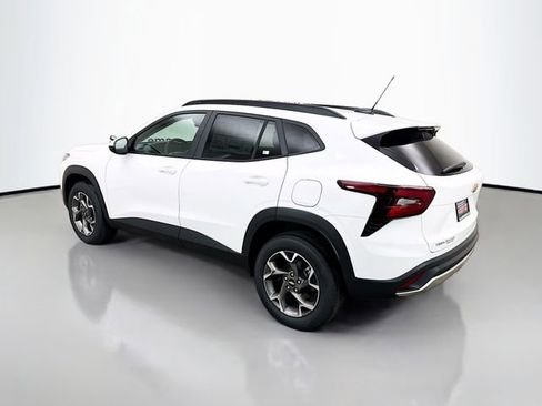 New 2026 Chevrolet Trax LT w/ Driver Confidence Package image 6