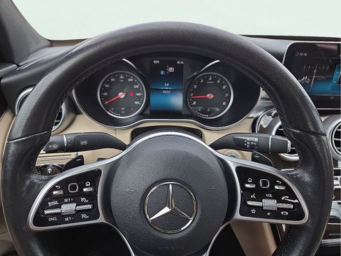 Used 2019 Mercedes-Benz C 300 4MATIC Sedan image 24