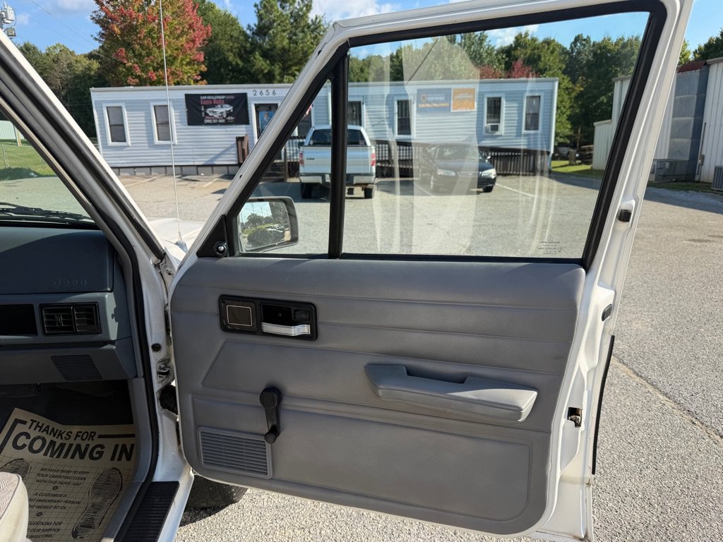 Used 1996 Jeep Cherokee SE AWD/4WD image 13