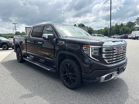 Used 2023 GMC Sierra 1500 Denali AWD/4WD image 10