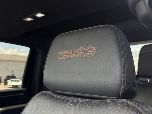 Used 2025 Chevrolet Silverado 3500 High Country w/ Technology Package AWD/4WD image 19