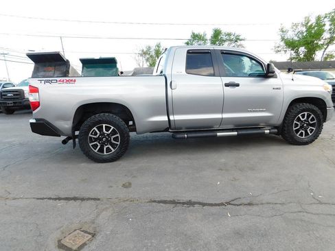 Used 2014 Toyota Tundra SR5 w/ TRD Off Road Package AWD/4WD image 14