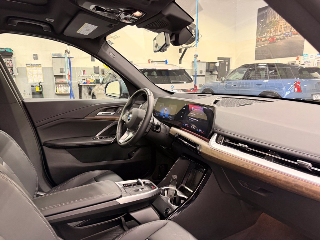 Used 2026 BMW X1 xDrive28i AWD/4WD image 30