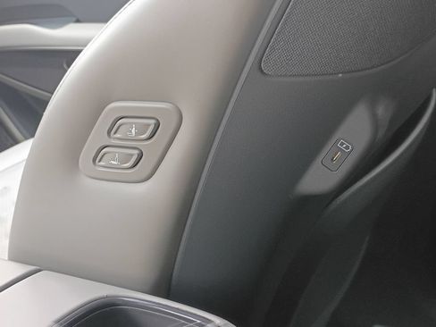 Certified 2024 Kia EV9 Wind AWD/4WD image 20