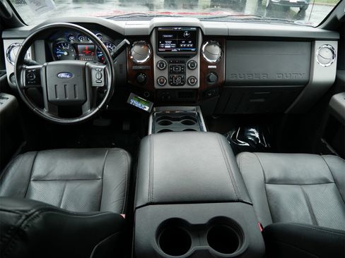 Used 2015 Ford F450 Lariat image 13