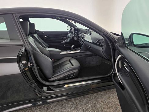 Used 2014 BMW 435i Coupe RWD image 10