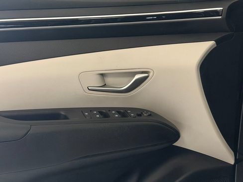 Certified 2023 Hyundai Tucson SEL AWD/4WD image 12