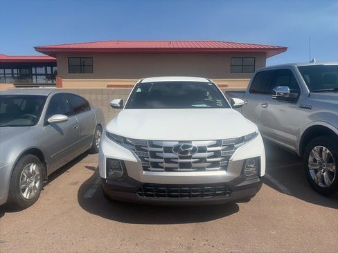 Used 2022 Hyundai Santa Cruz SEL image 2