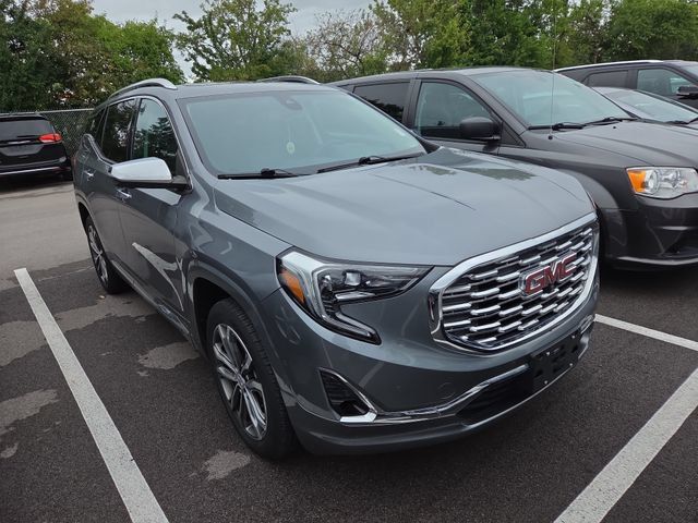 Used 2019 GMC Terrain Denali w/ Advanced Safety Package AWD/4WD image 2