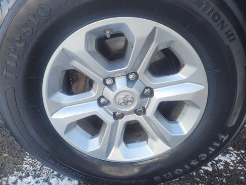 Used 2018 Toyota 4Runner SR5 image 44