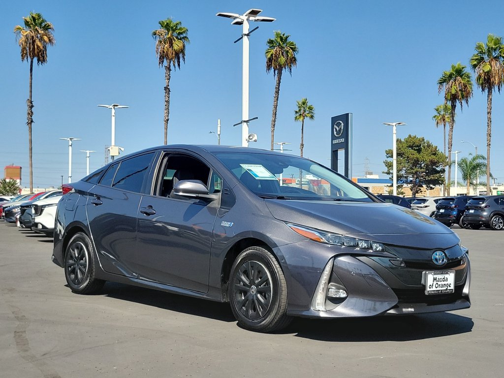 Used 2021 Toyota Prius Prime Limited FWD image 36