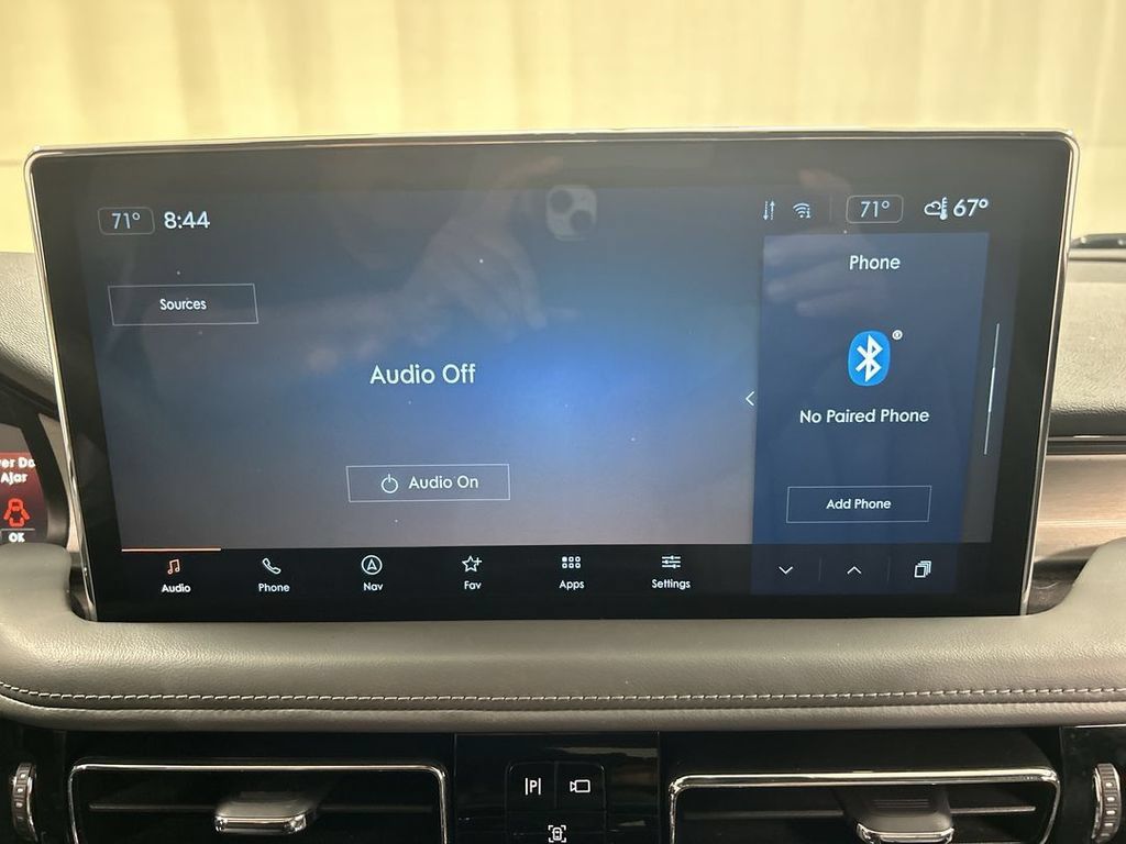 Used 2021 Lincoln Nautilus Reserve w/ Equipment Group 201A AWD/4WD image 14
